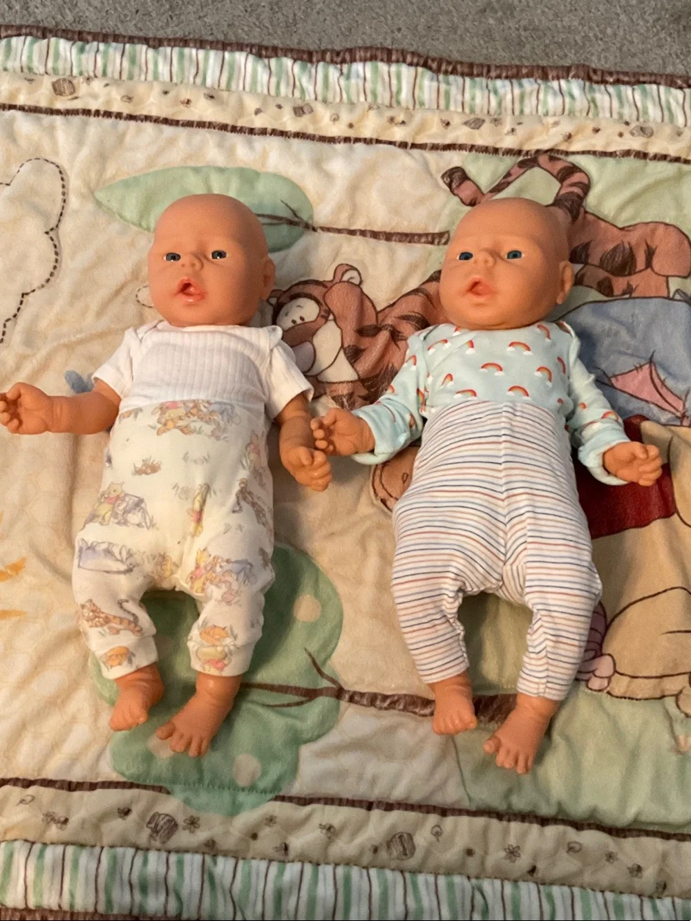 Unbranded Twin Baby Dolls in Flesh Tone - Soft Vinyl Playset